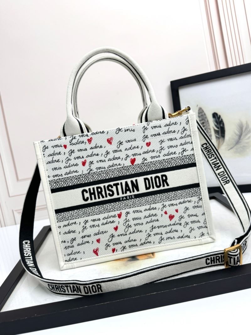 chr1st1an D10r shopping bags